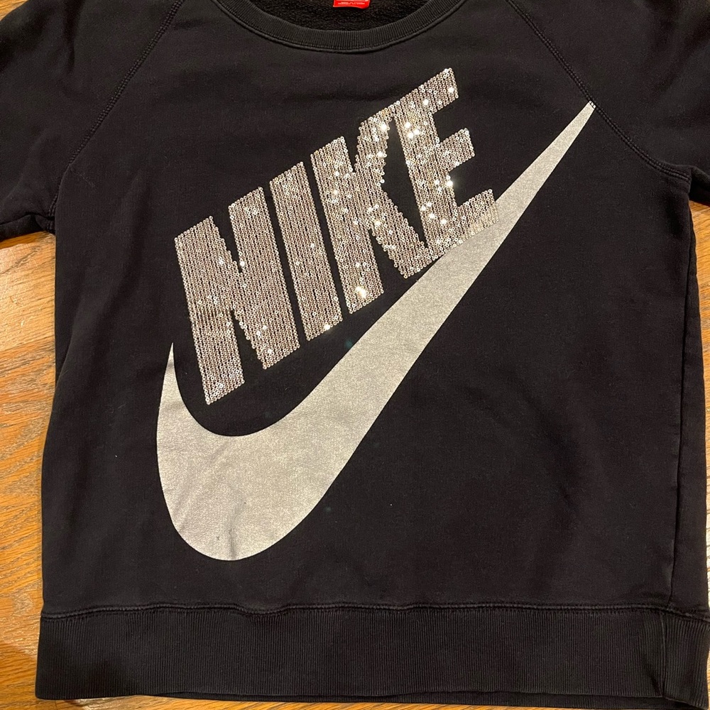 Women’s Nike Rally Crew Sequin Logo Sweatshirt